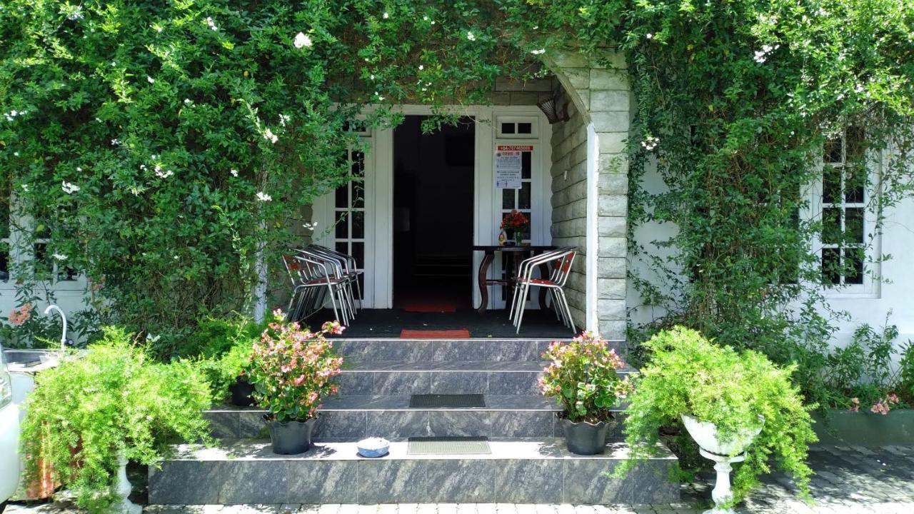 The Royal Terrace Holiday Bungalow Bed & Breakfast Nuwara Eliya Luaran gambar